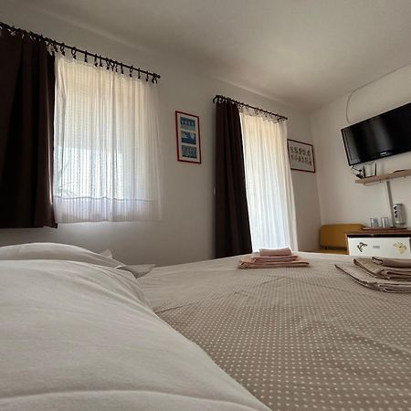Guesthouse Fjaka سبليت المظهر الخارجي الصورة