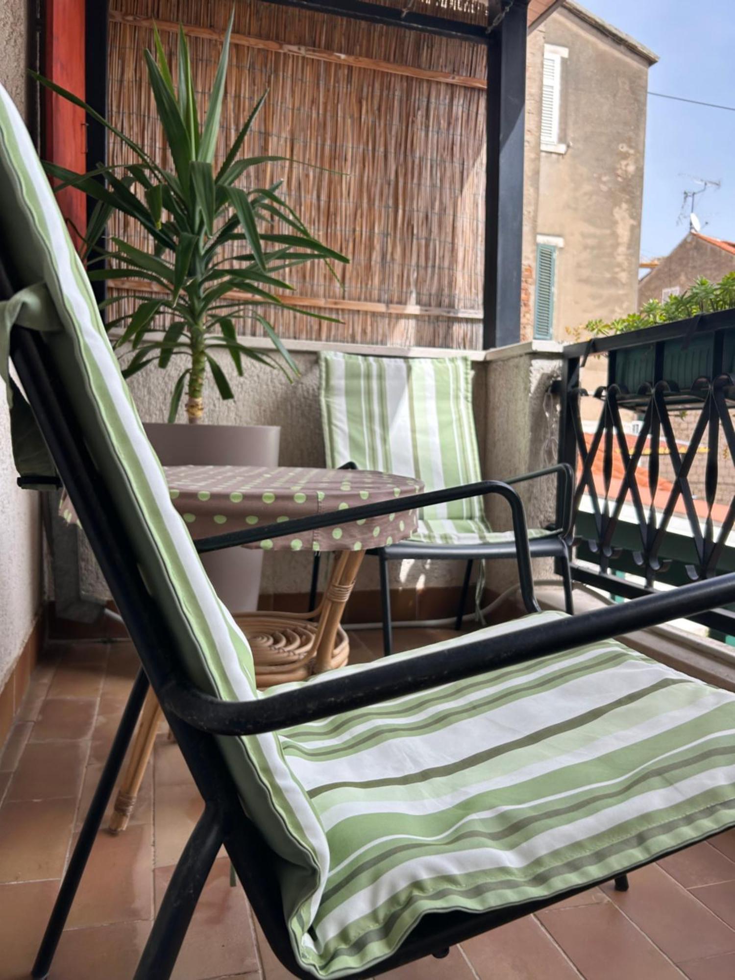 Guesthouse Fjaka سبليت المظهر الخارجي الصورة