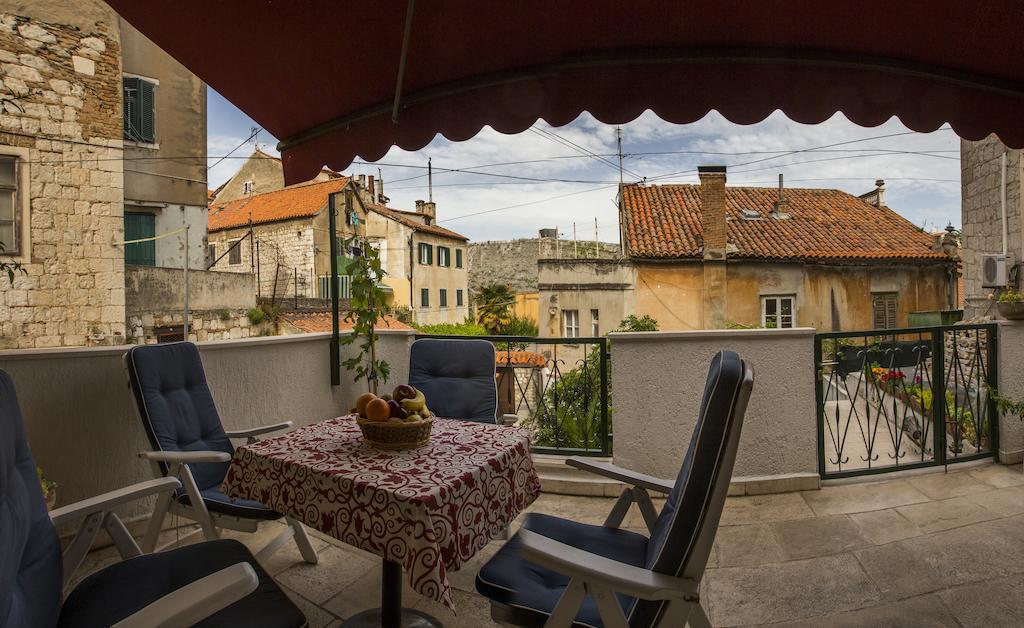 Guesthouse Fjaka سبليت الغرفة الصورة