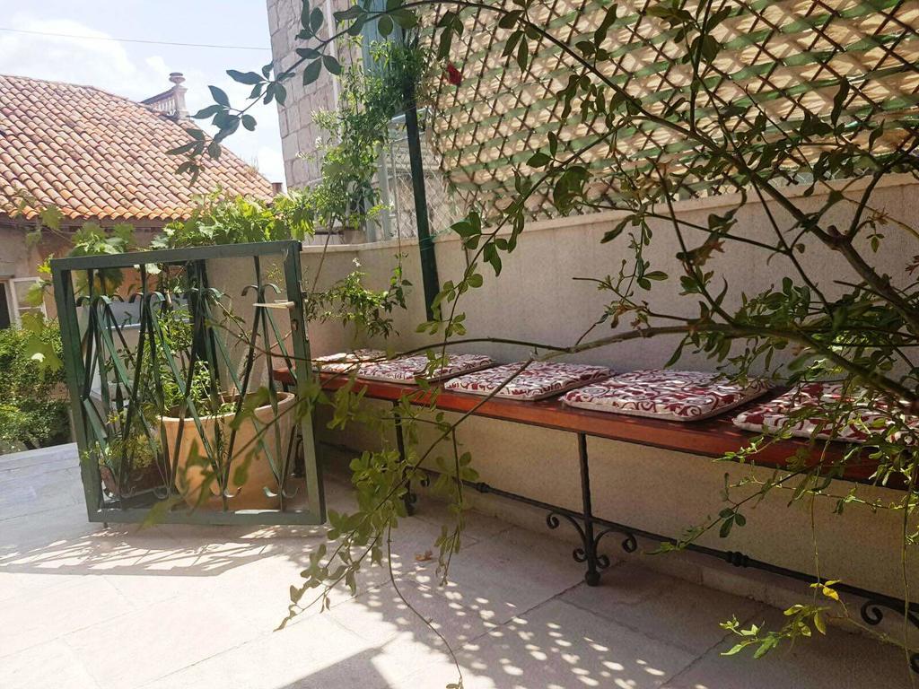 Guesthouse Fjaka سبليت المظهر الخارجي الصورة